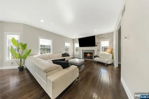 72 Colonial Woods Drive West Orange NJ 07052