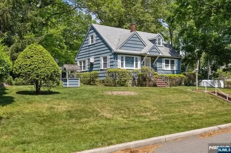 252 Saint Nicholas Avenue Hillsdale NJ 07642