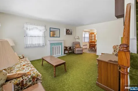 252 Saint Nicholas Avenue Hillsdale NJ 07642