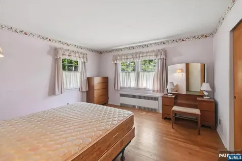 252 Saint Nicholas Avenue Hillsdale NJ 07642