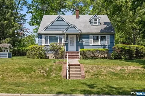 252 Saint Nicholas Avenue Hillsdale NJ 07642