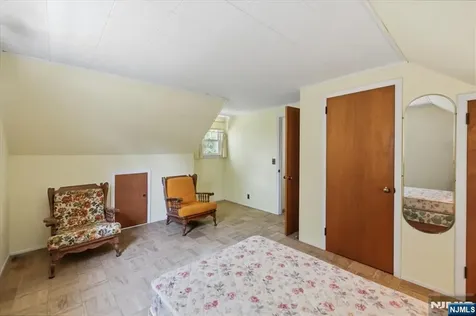 252 Saint Nicholas Avenue Hillsdale NJ 07642