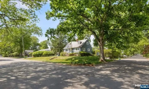 252 Saint Nicholas Avenue Hillsdale NJ 07642