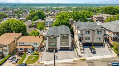 519 4th Street Palisades Park NJ 07650