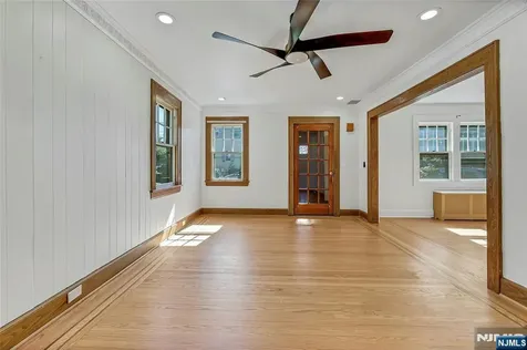6 Colonial Court Dumont NJ 07628