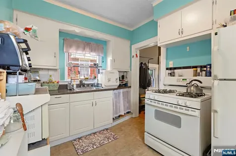18 Lincoln Place East Rutherford NJ 07073