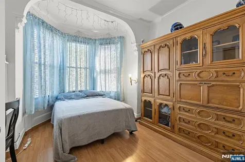 18 Lincoln Place East Rutherford NJ 07073