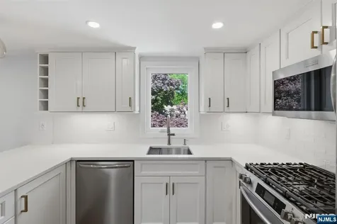 333 Florence Avenue Hawthorne NJ 07506