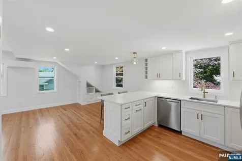 333 Florence Avenue Hawthorne NJ 07506