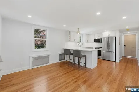 333 Florence Avenue Hawthorne NJ 07506