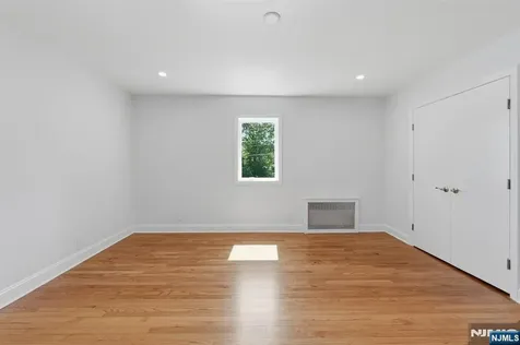333 Florence Avenue Hawthorne NJ 07506