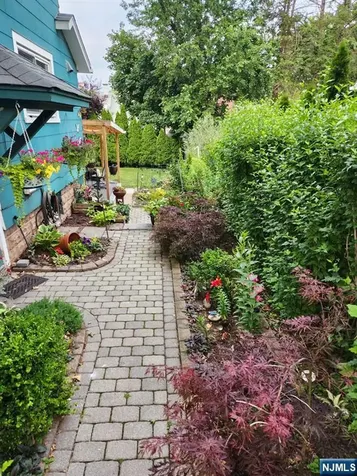 75 Franklin Avenue Bergenfield NJ 07621