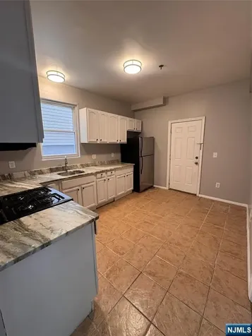 117 12th Street Newark NJ 07107