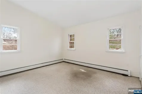 6 Partridge Trail Kinnelon Borough NJ 07405