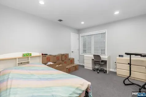128 Edgewood Avenue Clifton NJ 07012