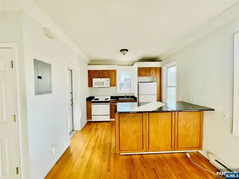 229 Orient Way Rutherford NJ 07070