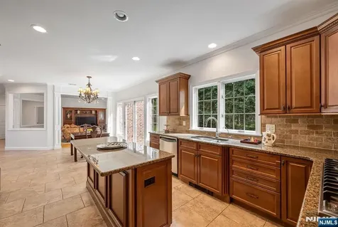 19 Walker Avenue Closter NJ 07624
