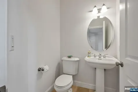 19 Walker Avenue Closter NJ 07624