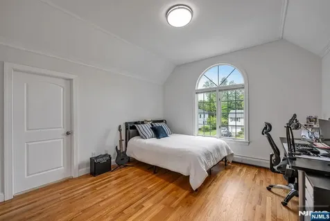 19 Walker Avenue Closter NJ 07624