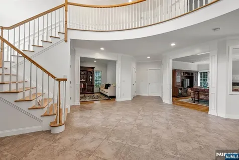 19 Walker Avenue Closter NJ 07624