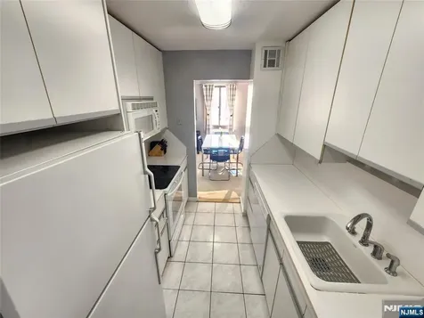 307 Prospect Avenue Hackensack NJ 07601
