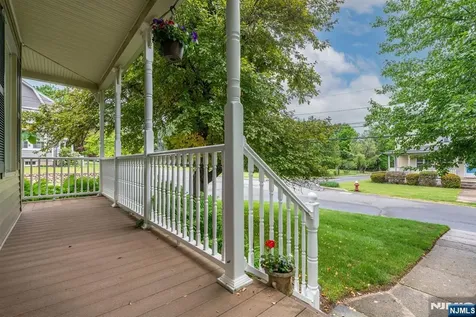 66 Hillside Avenue Midland Park NJ 07432