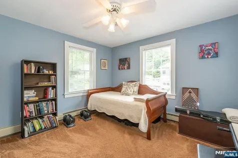 66 Hillside Avenue Midland Park NJ 07432