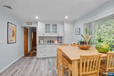 17 Foxhill Lane Ringwood NJ 07456