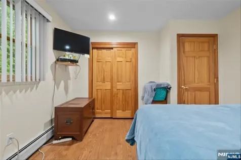 17 Foxhill Lane Ringwood NJ 07456