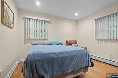 17 Foxhill Lane Ringwood NJ 07456
