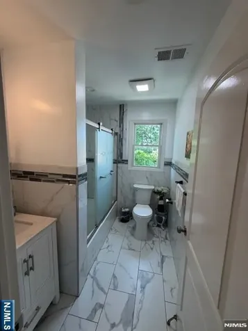 177 Maple Street Fairview NJ 07022