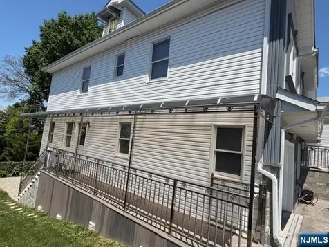 177 Maple Street Fairview NJ 07022