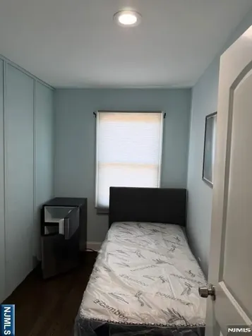 177 Maple Street Fairview NJ 07022