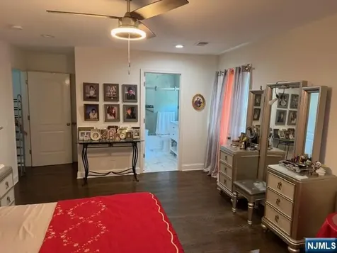 177 Maple Street Fairview NJ 07022