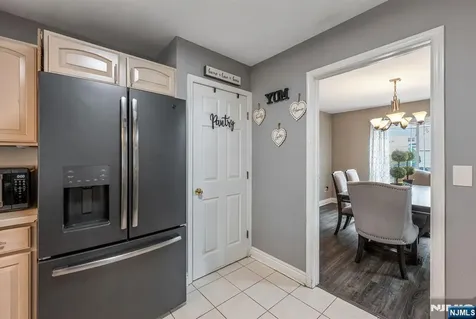 9 Fox Chase Road Jefferson Township NJ 07438
