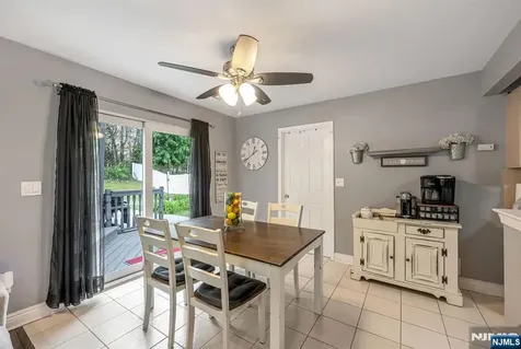 9 Fox Chase Road Jefferson Township NJ 07438