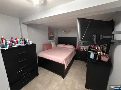 78 16th Avenue Paterson NJ 07501