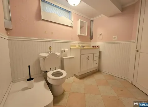 304 Henry Street Hasbrouck Heights NJ 07604