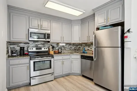 416 68th Street Guttenberg NJ 07093