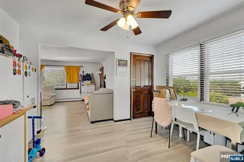31 Marginal Road Rutherford NJ 07070