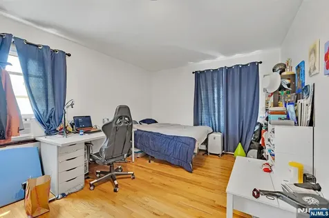 31 Marginal Road Rutherford NJ 07070