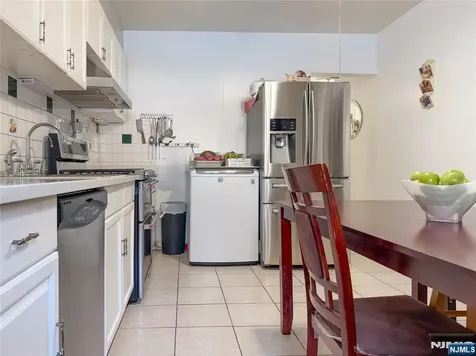 227 46th Street Union City NJ 07087
