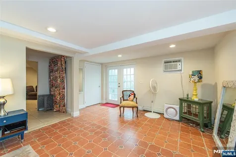 9 Albert Street West Milford NJ 07480