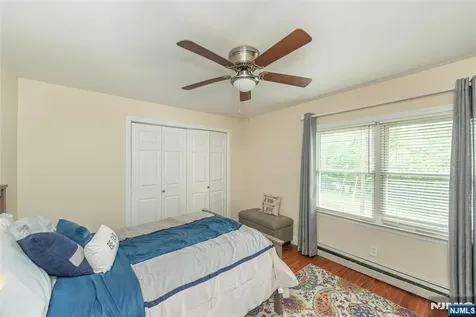 9 Albert Street West Milford NJ 07480