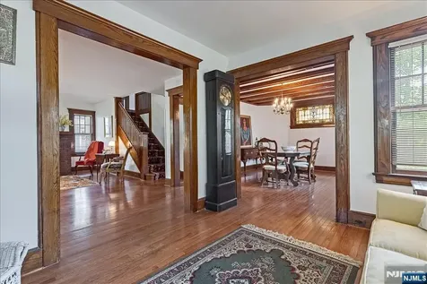 525 S Maple Avenue Glen Rock NJ 07452