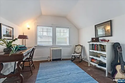 525 S Maple Avenue Glen Rock NJ 07452