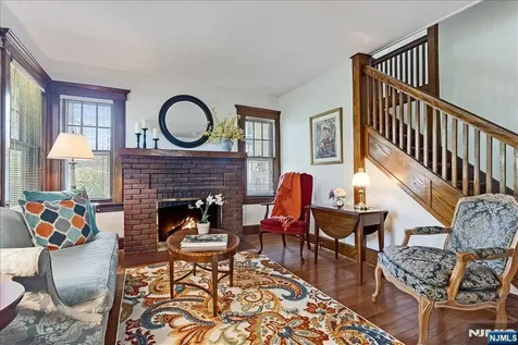 525 S Maple Avenue Glen Rock NJ 07452