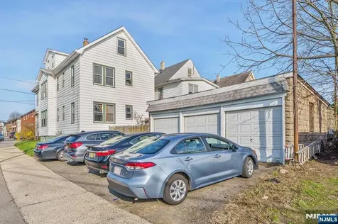 217 Lily Street Paterson NJ 07522