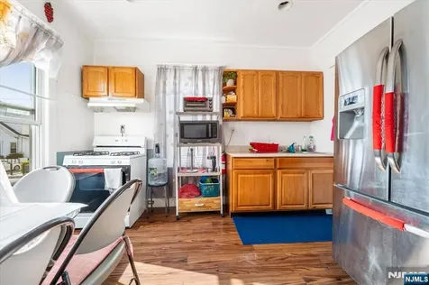 217 Lily Street Paterson NJ 07522