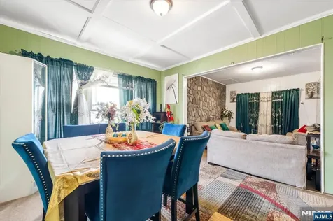 217 Lily Street Paterson NJ 07522